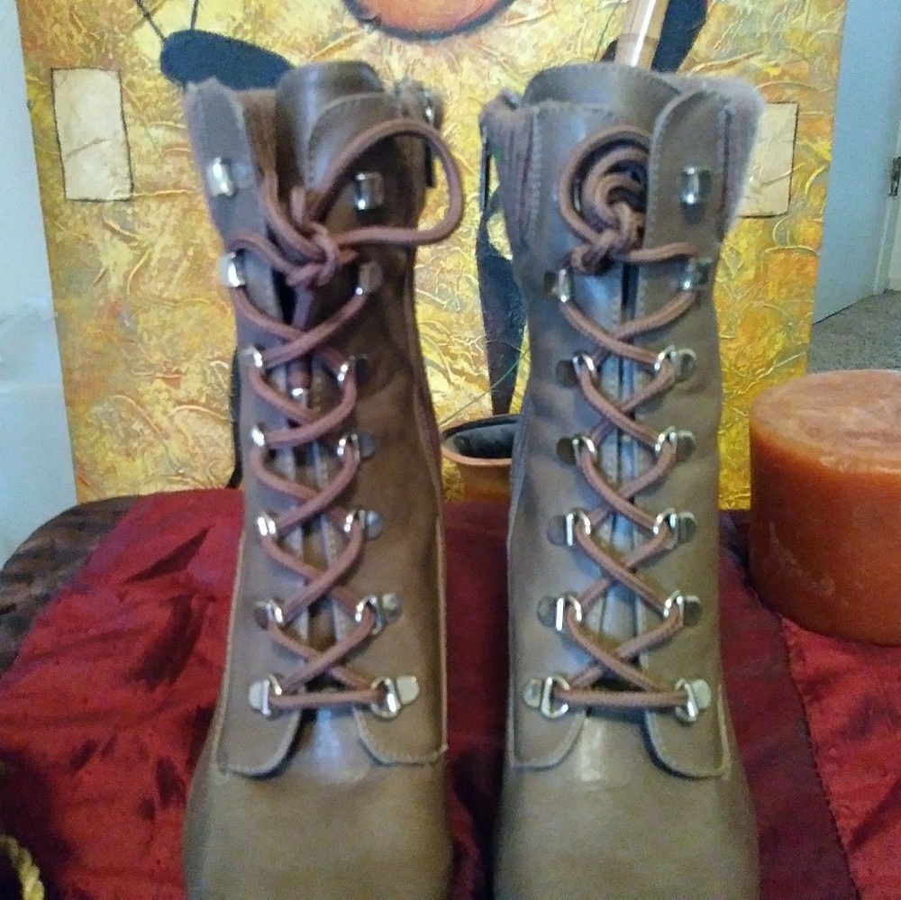 Jennifer Lopez Boot Heels